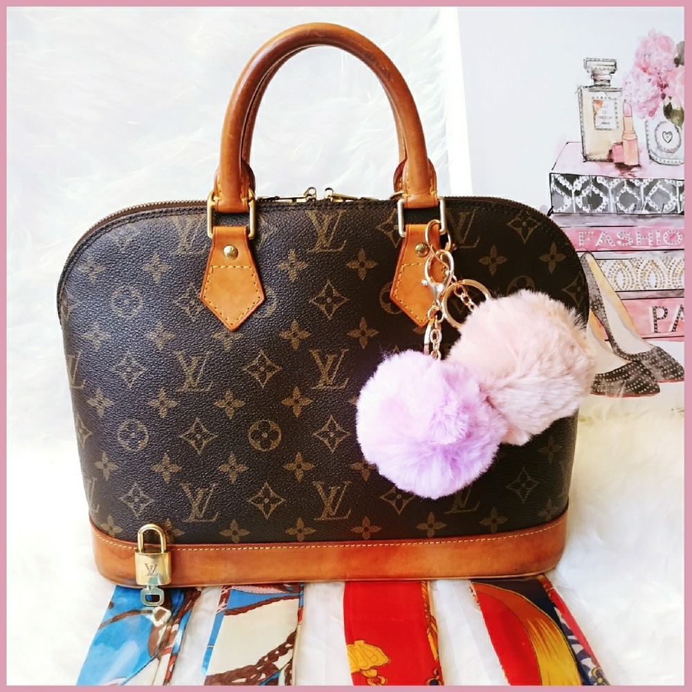 🎉authentic Louis Vuitton Alma with key n 4 twilly - Picture 1 of 7